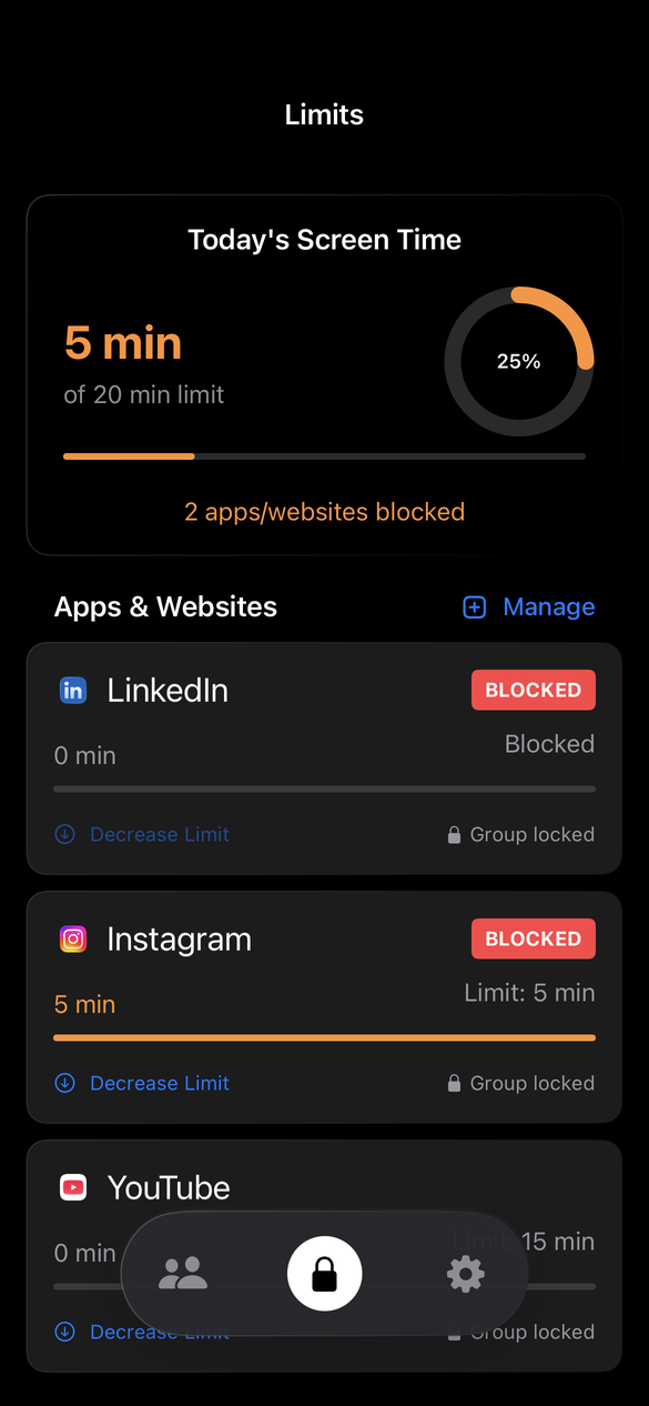 Apps and Websites list showing per-app daily limits and a Today's Screen Time ring.